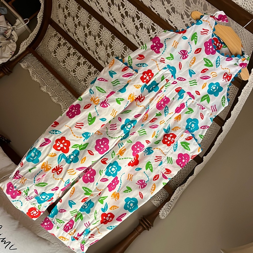 Fun cotton jumpsuit sleeveless floral pockets -4T-made in USA
